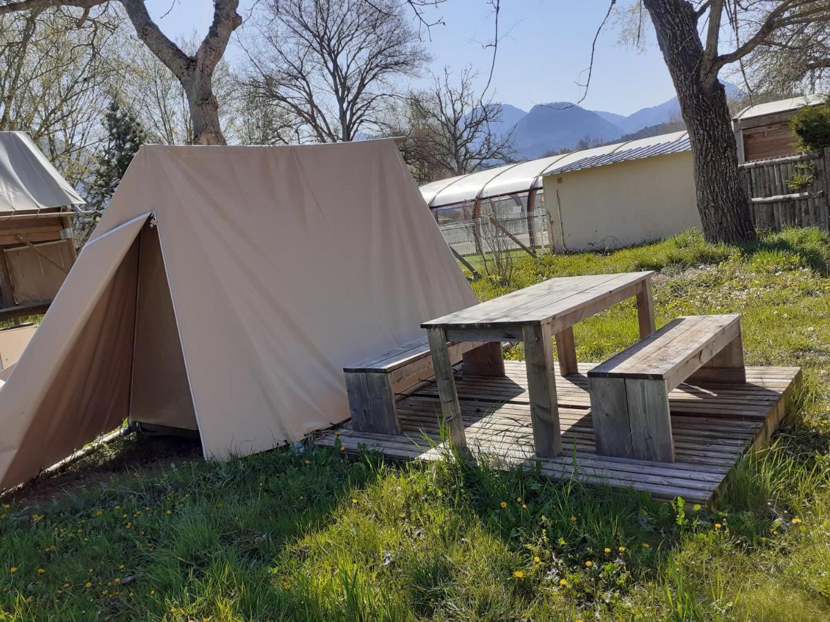 Camping Le Lac Bleu Hotel แชติญง-ออง-ดิอัวส์ ภายนอก รูปภาพ