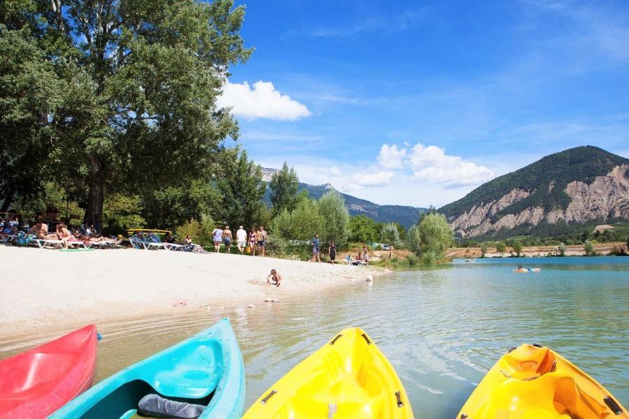 Camping Le Lac Bleu Hotel แชติญง-ออง-ดิอัวส์ ภายนอก รูปภาพ