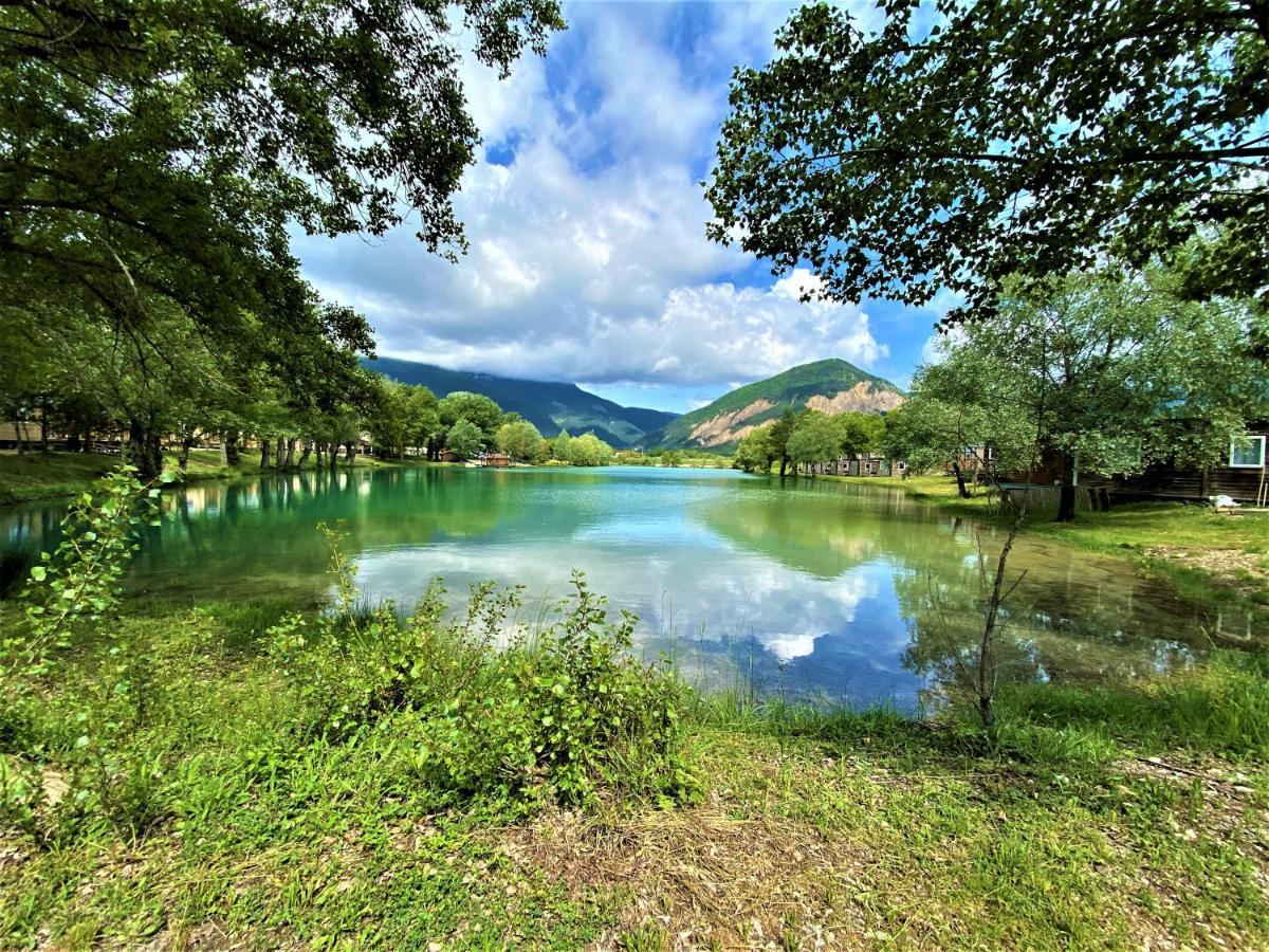Camping Le Lac Bleu Hotel แชติญง-ออง-ดิอัวส์ ภายนอก รูปภาพ